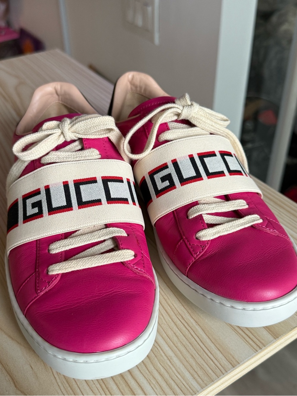 GUCCI Ace HOT Pink Logo Strap Leather Sneakers | Size 8